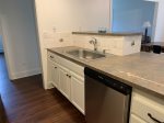 Dish washer